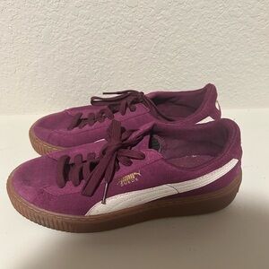 Platform Pumas